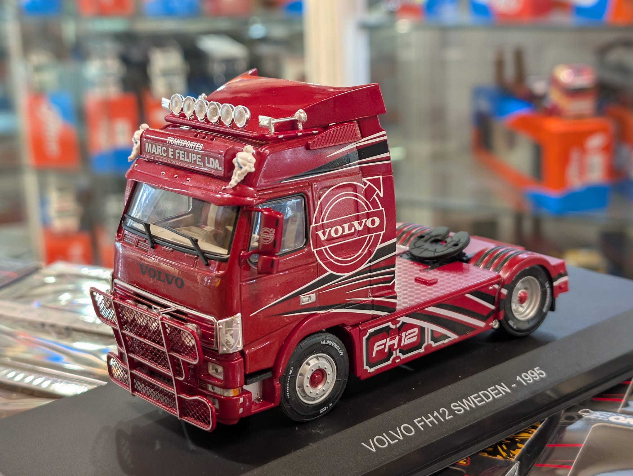 Volvo FH12 AIA Svezia 1993 - Camion D'époque 1/43 DeAgostini, Moulé Sous Pression Multicolore