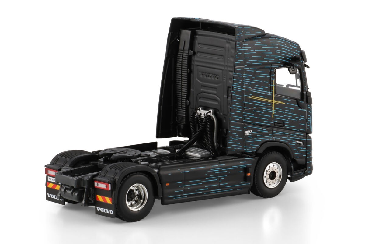 WSI 04-2236 VOLVO FH AERO GLOBETROTTER 4X2 1:50 94,00 € WSI MODELS