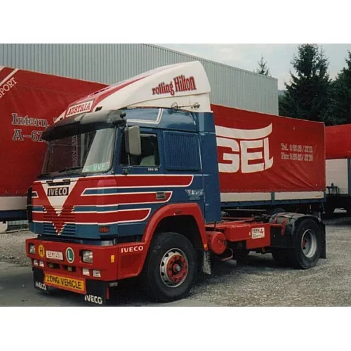 1/50 Vogel Iveco Turbostar 4x2 con rimorchio 3 assi centinato TEKNO 87943 TEKNO