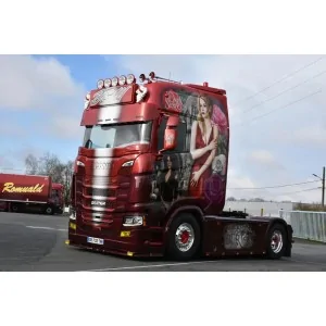 1/50 Beau - Tim Burton Scania Next Gen S-serie Highline 4x2 TEKNO 89427 TEKNO