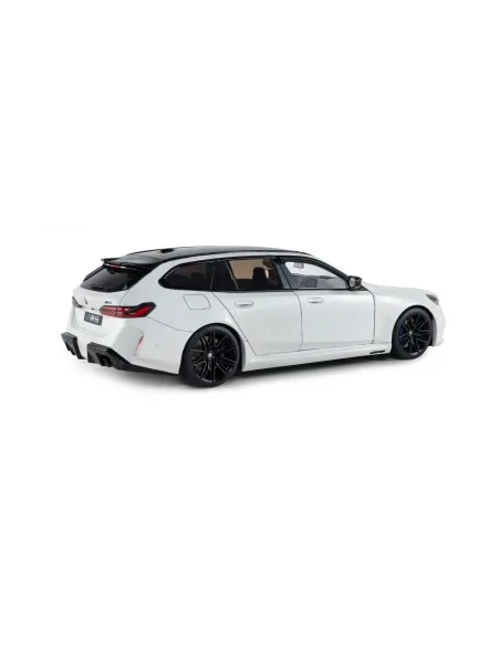 1/18 BMW M5 TOURING 2025 ALPINE WHITE SOLID S1814802 SOLIDO