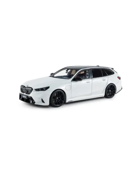 1/18 BMW M5 TOURING 2025 ALPINE WHITE SOLID S1814802 SOLIDO