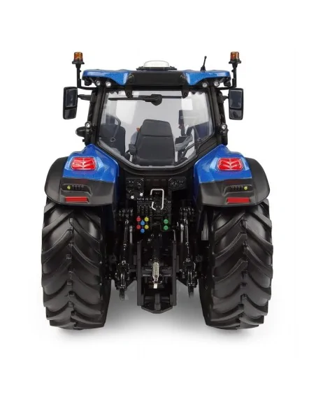 1/32 New Holland T7.225 Blue Power – 2026 UH 7201 UNIVERSAL HOBBIES