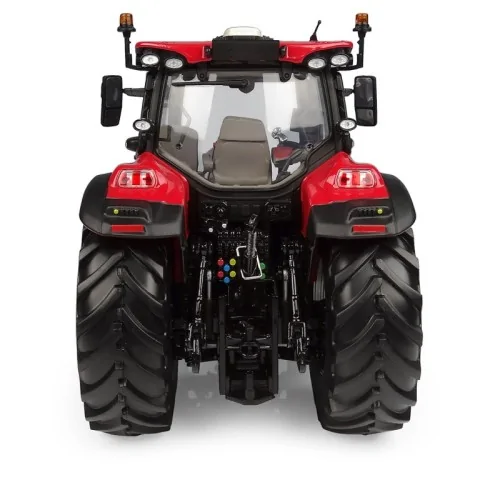 1/32 Case IH Puma 185 CVXDrive – 2026 UH 6811 UNIVERSAL HOBBIES
