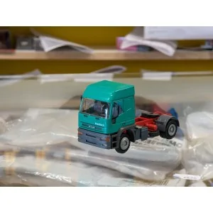 1/50 Iveco Eurotech 4x2 verde no scatola originale CON43 CONRAD