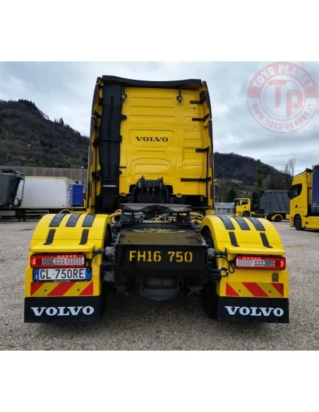 VOLVO FH5 GLOBETROTTER XL - KGE WSI 02-3529 WSI MODELS