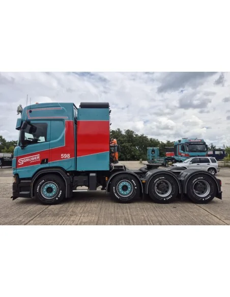 1/50 Gruber SCANIA R HIGHLINE CR20H 8X4 MANOOVR WITH 2 AXLE DOLLY - 7 AXLE WSI 01-5265 WSI MODELS
