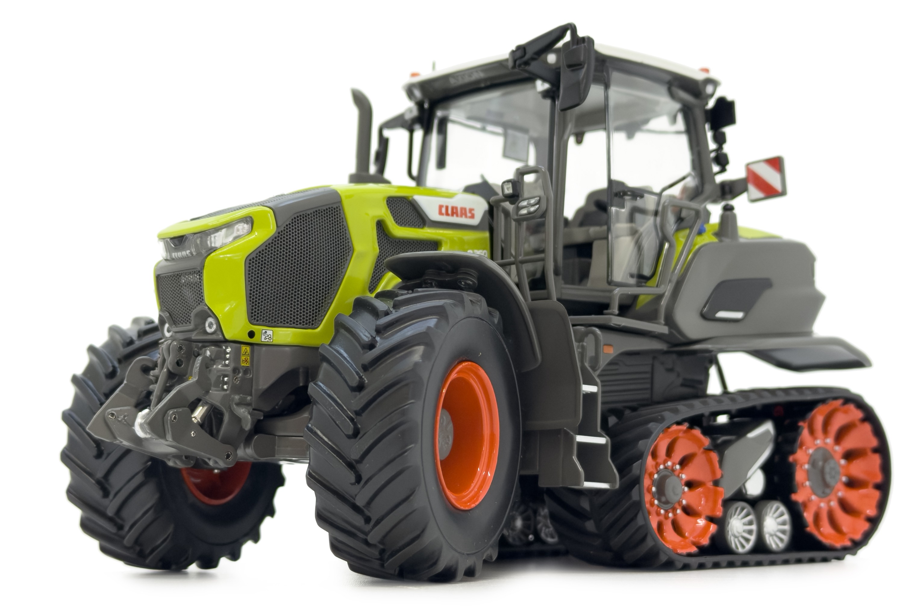 marge-models-2511-1-32-claas-