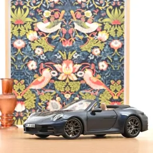 1/18 PORSCHE 911 CARRERA CABRIOLET 992 2025 BLUE METALLIC NV187180 NOREV