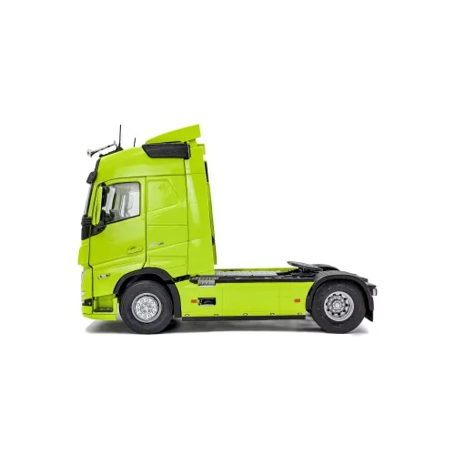 1/24 VOLVO FH GLOBETROTTER XL 2023 NEON GREEN S2400107 SOLIDO