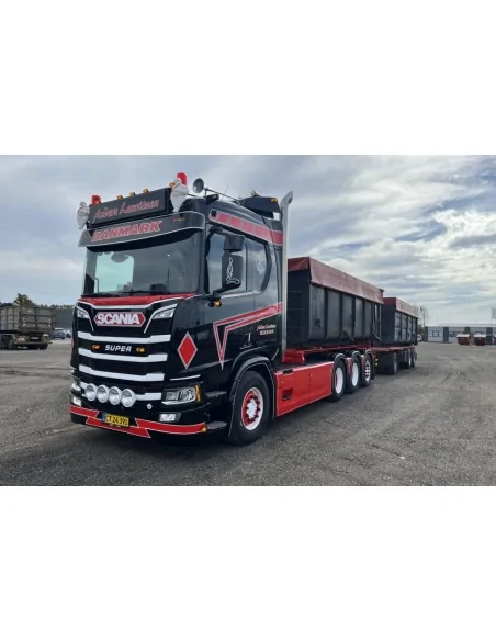 1/50 Anders Lauritzen SCANIA R NORMAL CR20N 8X4 CABLE SYSTEM - 7 AXLE + 2X 15M3 CONTAINER + COVER WSI 01-5185 WSI MODELS 1/50 Anders Lauritzen SCANIA R NORMAL CR20N 8X4 CABLE SYSTEM - 7 AXLE + 2X 15M3 CONTAINER + COVER WSI 01-5185 WSI MODELS
