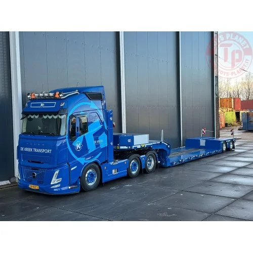 Volvo FH Aero 6x2 trekker met 2-assige Broshuis dieplader De Kreek Transport 1:50 TEKNO 89424 TEKNO