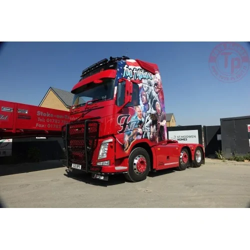 Volvo FH04 Globetrotter XL 6x2 Barry Proctor - Foo Fighters TEKNO 86169 TEKNO