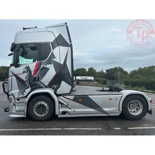 Scania Next Gen S-series Highline with 3-axle box trailer Coles & Sons TEKNO 87111 TEKNO