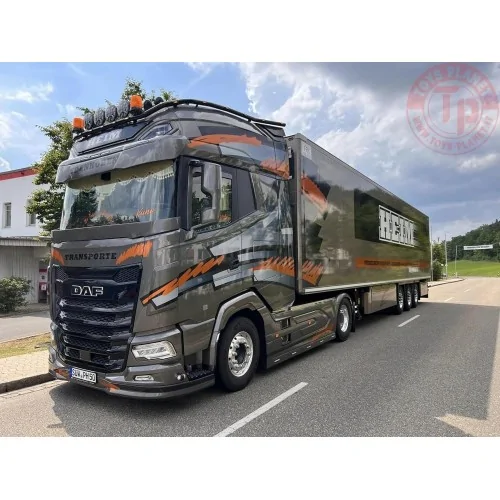 DAF XG+ with 3-axle refrigerated trailer Patrick Heim Transporte TEKNO 87763 TEKNO