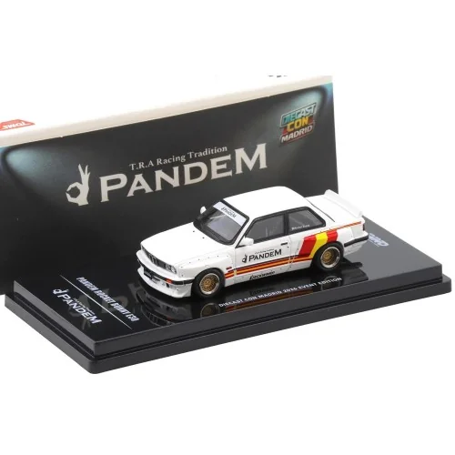 1/64 BMW E30 PANDEM ROCKET BUNNY E30 IN64-E30P-DCM INNO MODELS