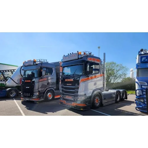 1/50 STPS Scania Next Gen 6x2 sleepas trekker TEKNO 88976 TEKNO