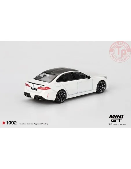 1/64 BMW M5 (G90) ALPINE WHITE 2025 MGT01092-L MINI GT