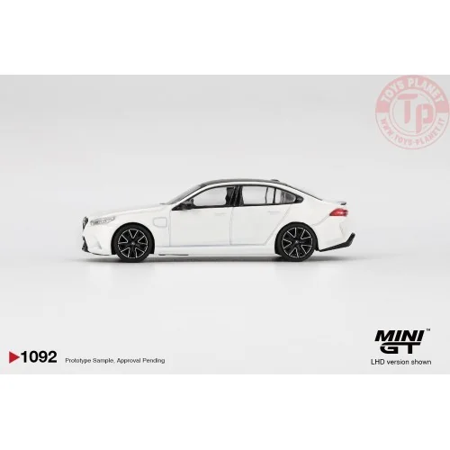 1/64 BMW M5 (G90) ALPINE WHITE 2025 MGT01092-L MINI GT