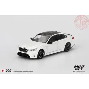 1/64 BMW M5 (G90) ALPINE WHITE 2025 MGT01092-L MINI GT