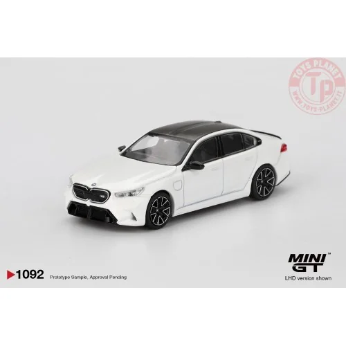 1/64 BMW M5 (G90) ALPINE WHITE 2025 MGT01092-L MINI GT