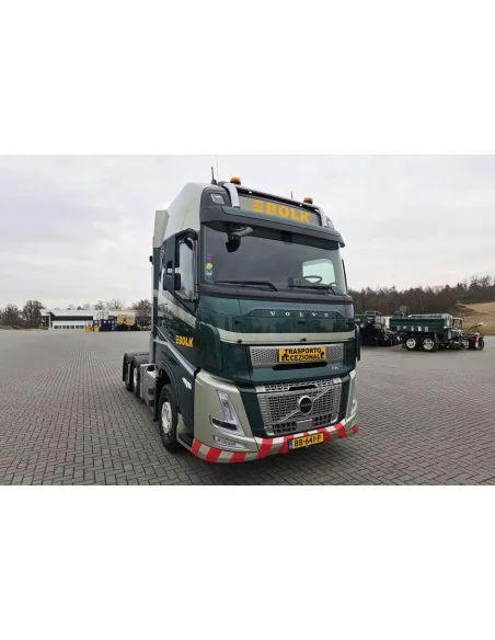 1/50 Bolk VOLVO FH AERO GLOBETROTTER XL 6X2 TWIN STEER EURO PX LOW LOADER - 2 AXLE HIGH WOODEN BOX WITH TOP SEAL WSI 01-5387 ...