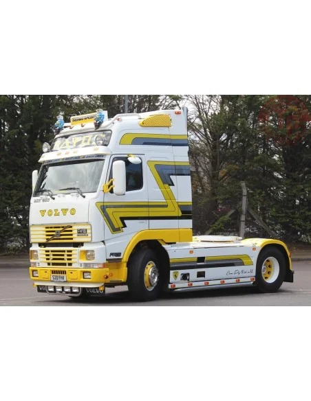 Volvo FH12 Globetrotter XL 4x2 - verpakt in luxe giftbox Payne - Greek Volvo TEKNO 87536 TEKNO Volvo FH12 Globetrotter XL 4x2 - verpakt in luxe giftbox Payne - Greek Volvo TEKNO 87536 TEKNO