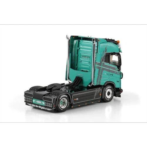 1/50 VOLVO FH5 GLOBETROTTER 4X2 German SuperTrucks Springmann WSI 01-5056 WSI MODELS