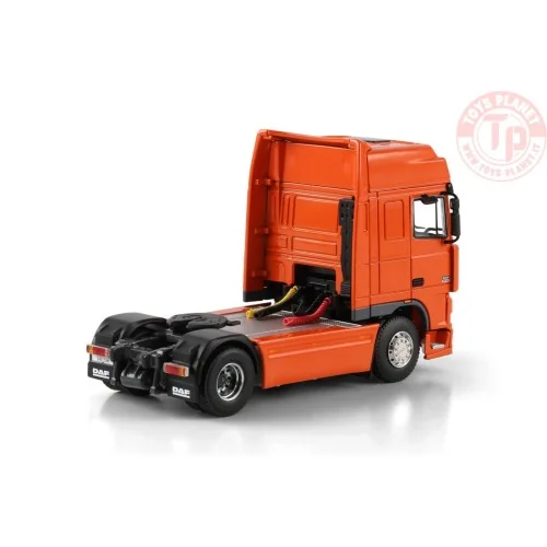 1/50 DAF 95XF SUPER SPACE CAB 4X2 WSI 04-2256 WSI MODELS