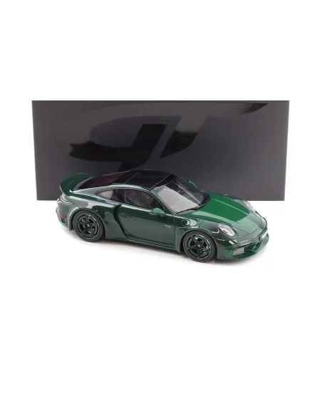 1:18 BRABUS 900 ROCKET-R MEAN GREEN 2024 GT959 GT SPIRIT