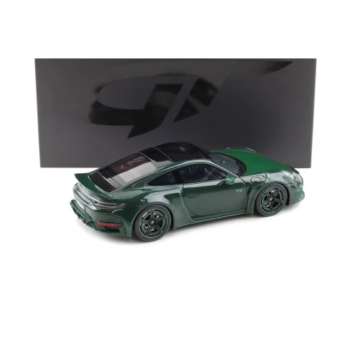 1:18 BRABUS 900 ROCKET-R MEAN GREEN 2024 GT959 GT SPIRIT
