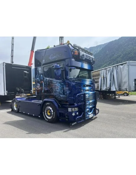 1/50 Marco Nowottnik - Tomb Raider Scania R6 Streamline Topline TEKNO 90481 TEKNO 1/50 Marco Nowottnik - Tomb Raider Scania R6 Streamline Topline TEKNO 90481 TEKNO
