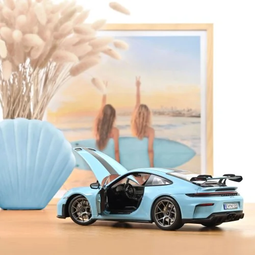 1/18 PORSCHE 911 GT3 W/WEISSACH PACK 2025 GULFBLUE NV187000 NOREV