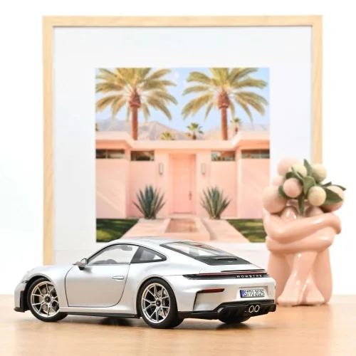 1/18 PORSCHE 911 GT3 W/TOURING PACK 2025 GT SILVERMETALLIC NV187002 NOREV