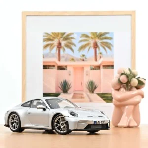 1/18 PORSCHE 911 GT3 W/TOURING PACK 2025 GT SILVERMETALLIC NV187002 NOREV