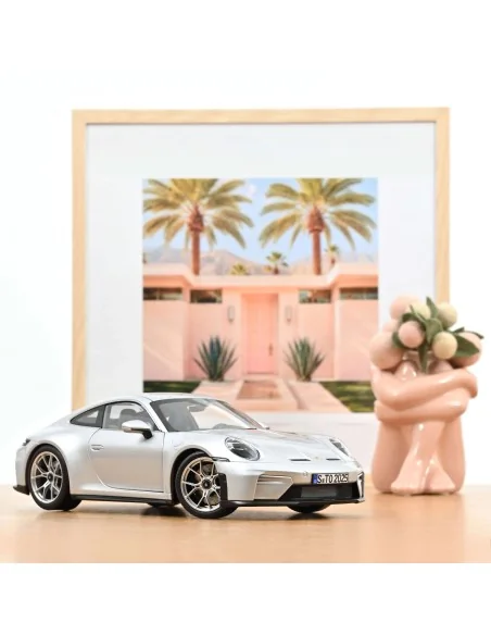 1/18 PORSCHE 911 GT3 W/TOURING PACK 2025 GT SILVERMETALLIC NV187002 NOREV